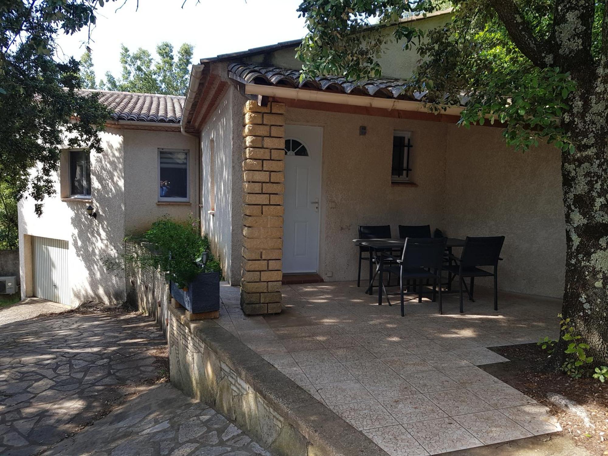 Maison Au Calme Castillon-du-Gard Dış mekan fotoğraf